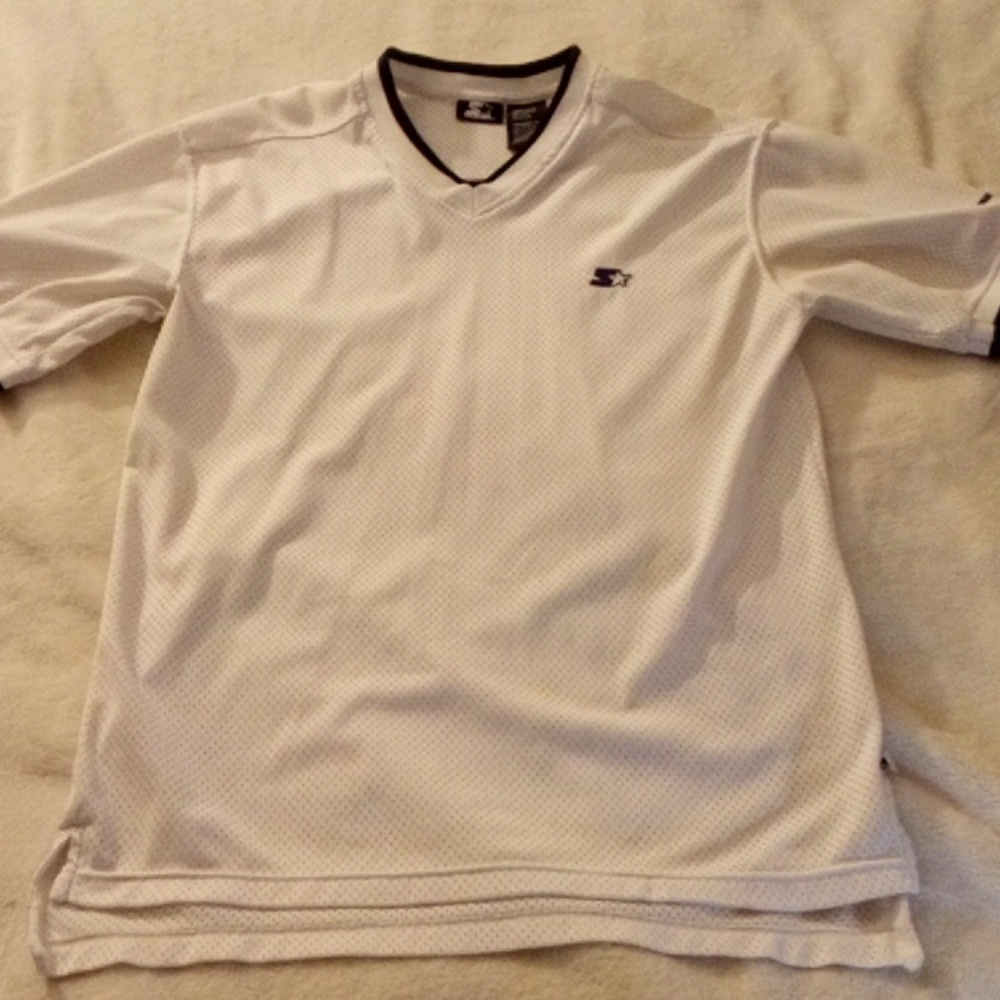 STARTER MESH MENS SIZE SMALL SHORT SLEEVED V NECK